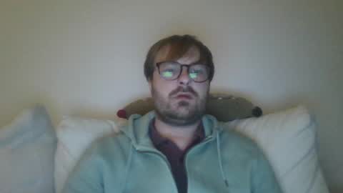 Snapshot of james_heron chatting on January 24, 2025, 6:46 pm James Heron online show from January 24, 2025, 6:46 pm