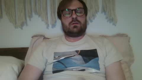 Snapshot of james_heron chatting on January 30, 2025, 12:50 am James Heron online show from January 30, 2025, 12:50 am