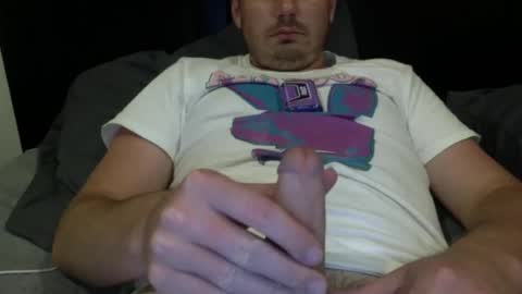 Snapshot of jamesbay367 chatting on April 10, 2026, 6:40 am jamesbay367 online show from April 10, 2026, 6:40 am