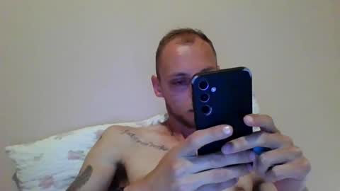 Snapshot of jamesengland23 chatting on June 8, 2026, 1:28 am James England online show from June 8, 2026, 1:28 am