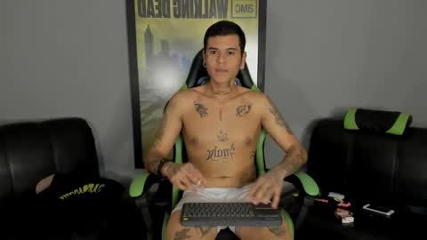 Snapshot of jamesinked_ chatting on February 15, 2025, 2:37 am Jamesinked online show from February 15, 2025, 2:37 am