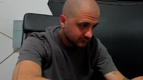 Snapshot of jamesmyersx chatting on May 30, 2026, 4:42 am JamesMyers online show from May 30, 2026, 4:42 am