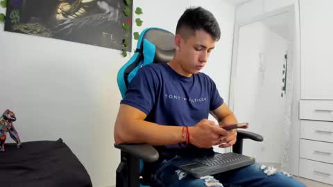 Jamess hott online show from December 6, 2024, 1:44 pm