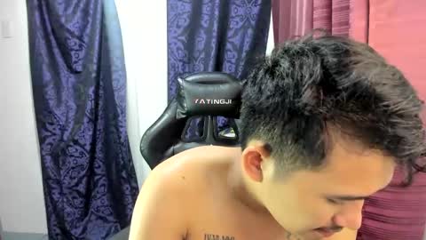 jamesthebigcockxxx online show from March 8, 2025, 8:22 am