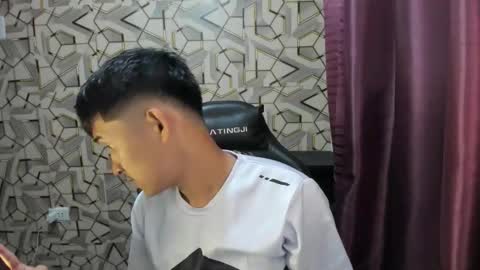 jamesthebigcockxxx online show from September 12, 2025, 9:53 am