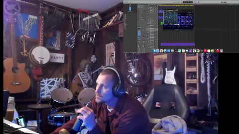 Jameswebbscope online show from October 14, 2025, 2:23 am