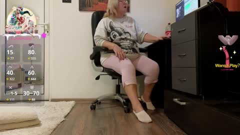 jameyla online show from December 25, 2024, 8:51 am