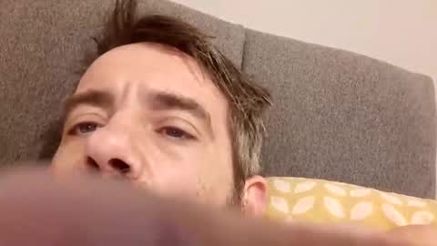 jamie198307 online show from November 20, 2025, 11:04 pm