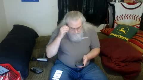 jamielove1975 online show from June 10, 2026, 6:51 pm