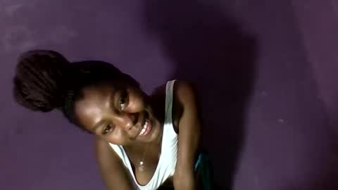 Snapshot of jamila531017 chatting on December 1, 2025, 11:48 am jamila531017 online show from December 1, 2025, 11:48 am