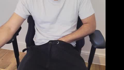 Snapshot of jammyedge chatting on January 7, 2025, 8:24 am Jammy online show from January 7, 2025, 8:24 am