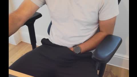 Snapshot of jammyedge chatting on September 12, 2025, 10:04 am Jammy online show from September 12, 2025, 10:04 am