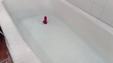 Bootyshows online show from October 19, 2025, 12:22 am