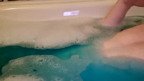 jan170 online show from January 18, 2026, 12:31 pm