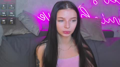 Eva online show from November 13, 2025, 1:04 am