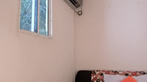 Snapshot of jane_monttgomery chatting on January 21, 2025, 5:41 pm Jane M online show from January 21, 2025, 5:41 pm