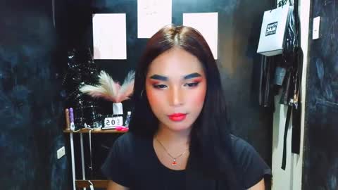 Janelarose online show from April 5, 2026, 8:22 am