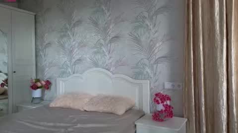 janepuff online show from November 20, 2025, 8:25 am