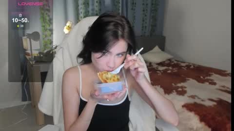 janetfletcher online show from November 18, 2025, 2:54 pm