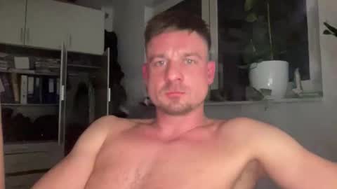 RoJan online show from February 24, 2026, 8:40 pm