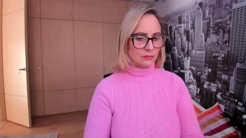 JANE TURNER MILF online show from February 10, 2026, 1:26 pm