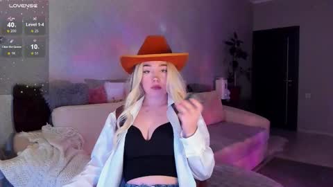 Janice online show from November 24, 2025, 6:13 am