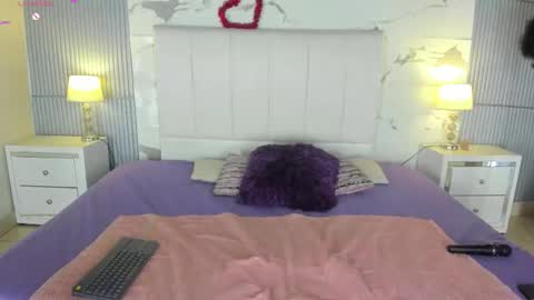 janick_baker online show from December 2, 2025, 12:10 pm