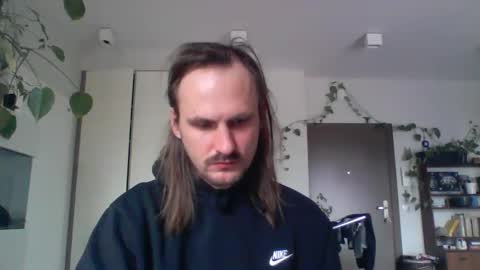 jankujan online show from March 3, 2025, 10:17 am