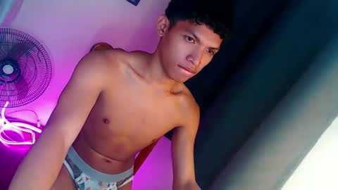 janlloyd04 online show from March 9, 2026, 1:37 pm