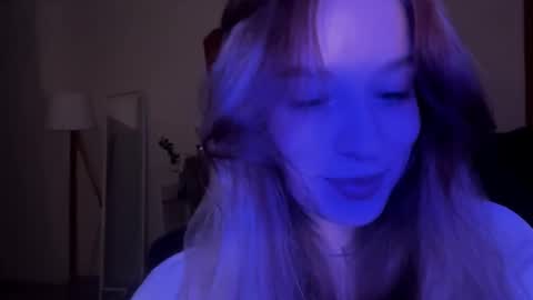 Janni online show from October 27, 2025, 6:45 pm