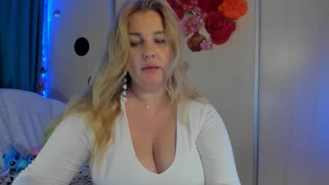 JansyLines online show from September 25, 2025, 6:39 am