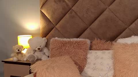 jaquelinemerlot online show from December 12, 2024, 10:45 am