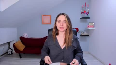 JaquelinLaurent online show from February 15, 2026, 8:49 pm