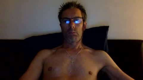 Jario online show from May 4, 2026, 5:03 am
