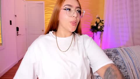 Snapshot of jasmiinevans chatting on January 4, 2025, 8:37 pm Jasmin Evans online show from January 4, 2025, 8:37 pm