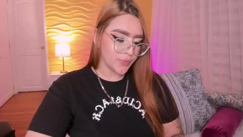 Snapshot of jasmiinevans chatting on March 8, 2025, 10:45 pm Jasmin Evans online show from March 8, 2025, 10:45 pm