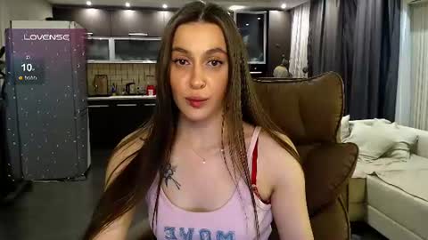 Jasmine online show from June 17, 2026, 7:15 pm