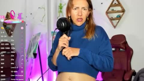 Jasmine Daze online show from November 2, 2025, 5:04 pm