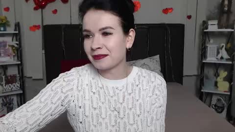 JasmineKouch online show from February 25, 2026, 7:01 pm