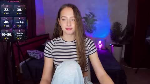 Snapshot of jasminelorens chatting on September 10, 2025, 9:42 am Jasmine online show from September 10, 2025, 9:42 am