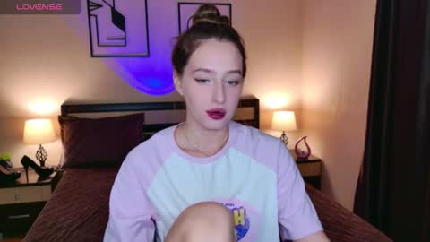 Snapshot of jasminelorens chatting on October 4, 2025, 4:43 am Jasmine online show from October 4, 2025, 4:43 am