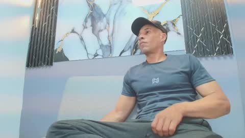 Snapshot of jason_tomas chatting on February 25, 2026, 7:45 pm Jason online show from February 25, 2026, 7:45 pm