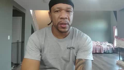 Snapshot of jasonsweets chatting on March 25, 2026, 1:22 am Jason Sweets online show from March 25, 2026, 1:22 am
