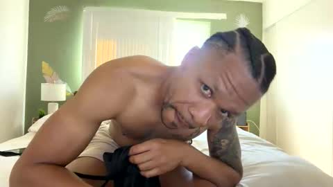 Snapshot of jasonsweets chatting on May 7, 2026, 10:04 pm Jason Sweets online show from May 7, 2026, 10:04 pm