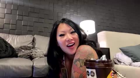 Snapshot of jasonsweets chatting on May 21, 2026, 5:14 am Jason Sweets online show from May 21, 2026, 5:14 am