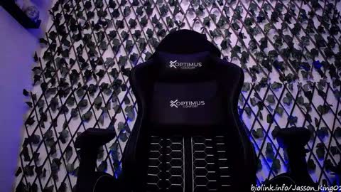 JKing  online show from September 22, 2025, 10:28 am