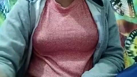 Snapshot of jasspreettt chatting on December 19, 2024, 10:13 am jasspreettt online show from December 19, 2024, 10:13 am