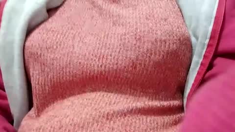 Snapshot of jasspreettt chatting on January 3, 2025, 2:43 am jasspreettt online show from January 3, 2025, 2:43 am