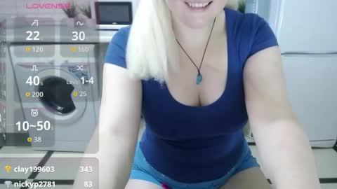 jassyjassypaw online show from November 6, 2025, 9:59 pm