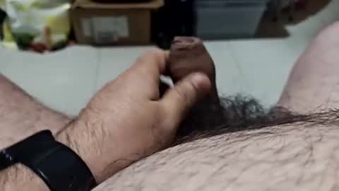 javier83max online show from April 12, 2026, 8:58 pm